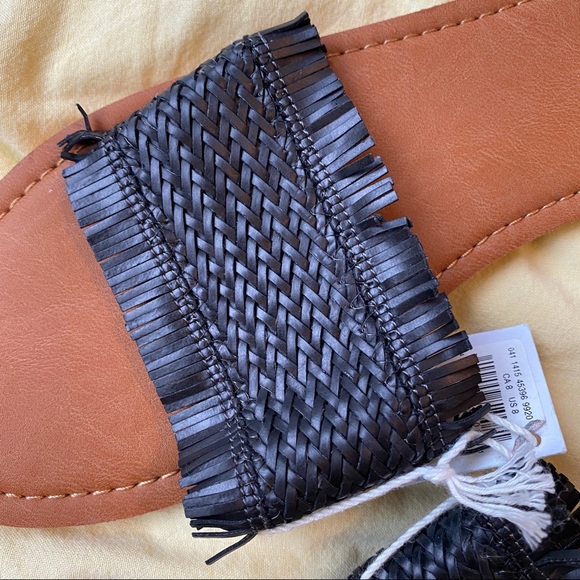 American Eagle Outfitters Chevron Strap Sandals - Picture 3 of 5